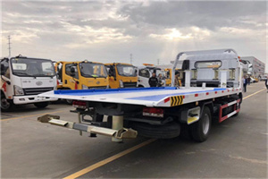 西乌珠穆沁旗汽车救援补胎