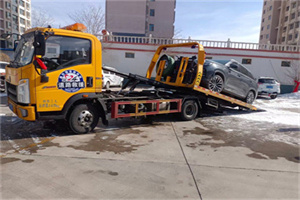 西乌珠穆沁旗救援拖车费用怎么算